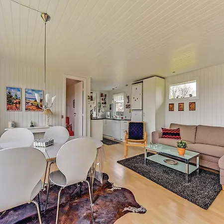 Дом отдыха Two-bedroom Holiday In